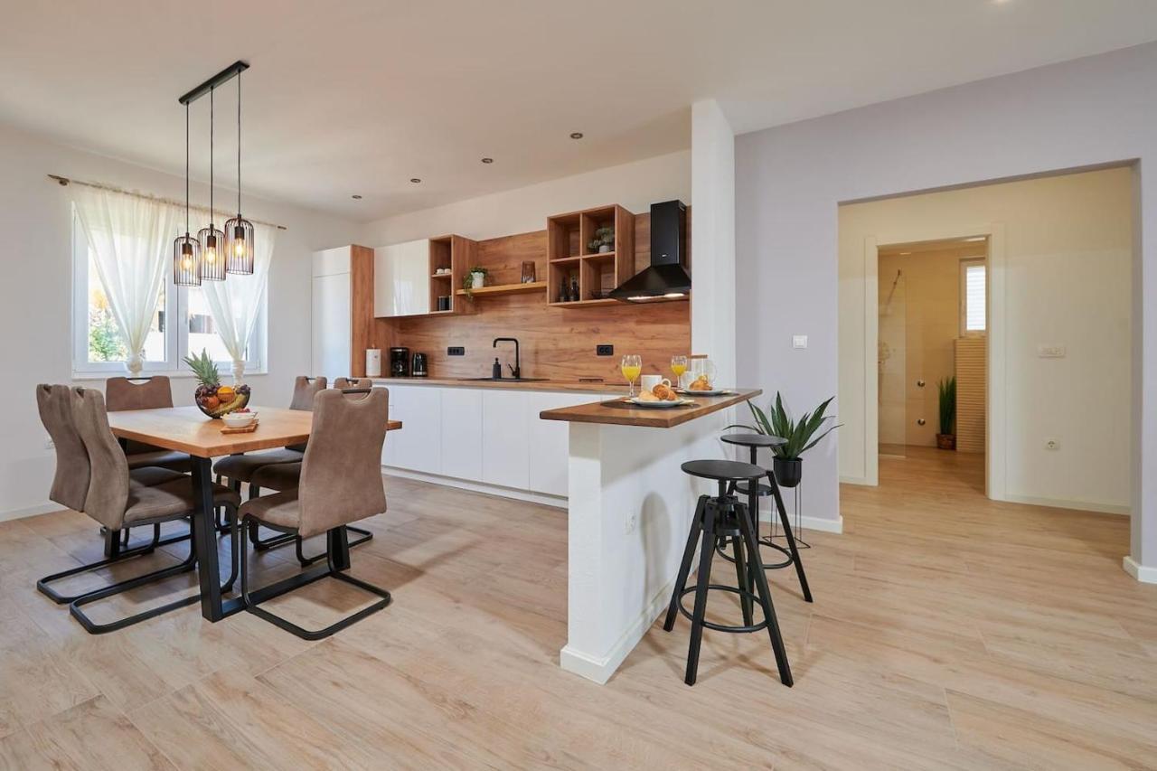 Apartman Babalui トロギール エクステリア 写真